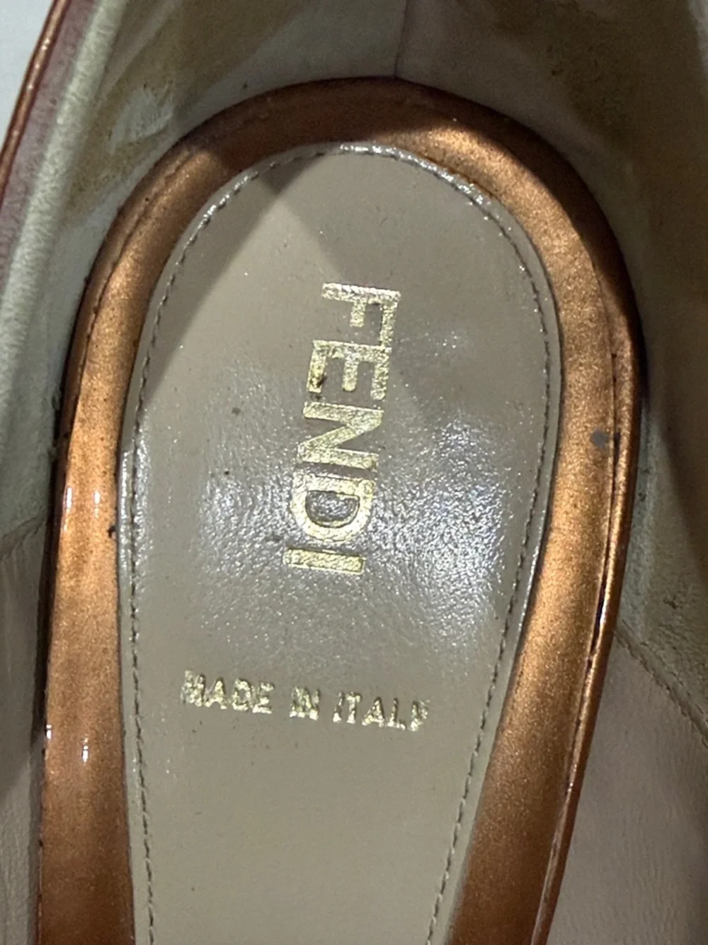 FENDI Gold Copper Patent Leather Bow Open Toe Platform Pumps